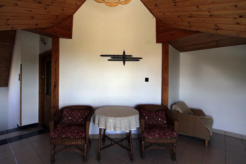 Voeroesko Apartmanhaz Revfulop Bagian luar foto